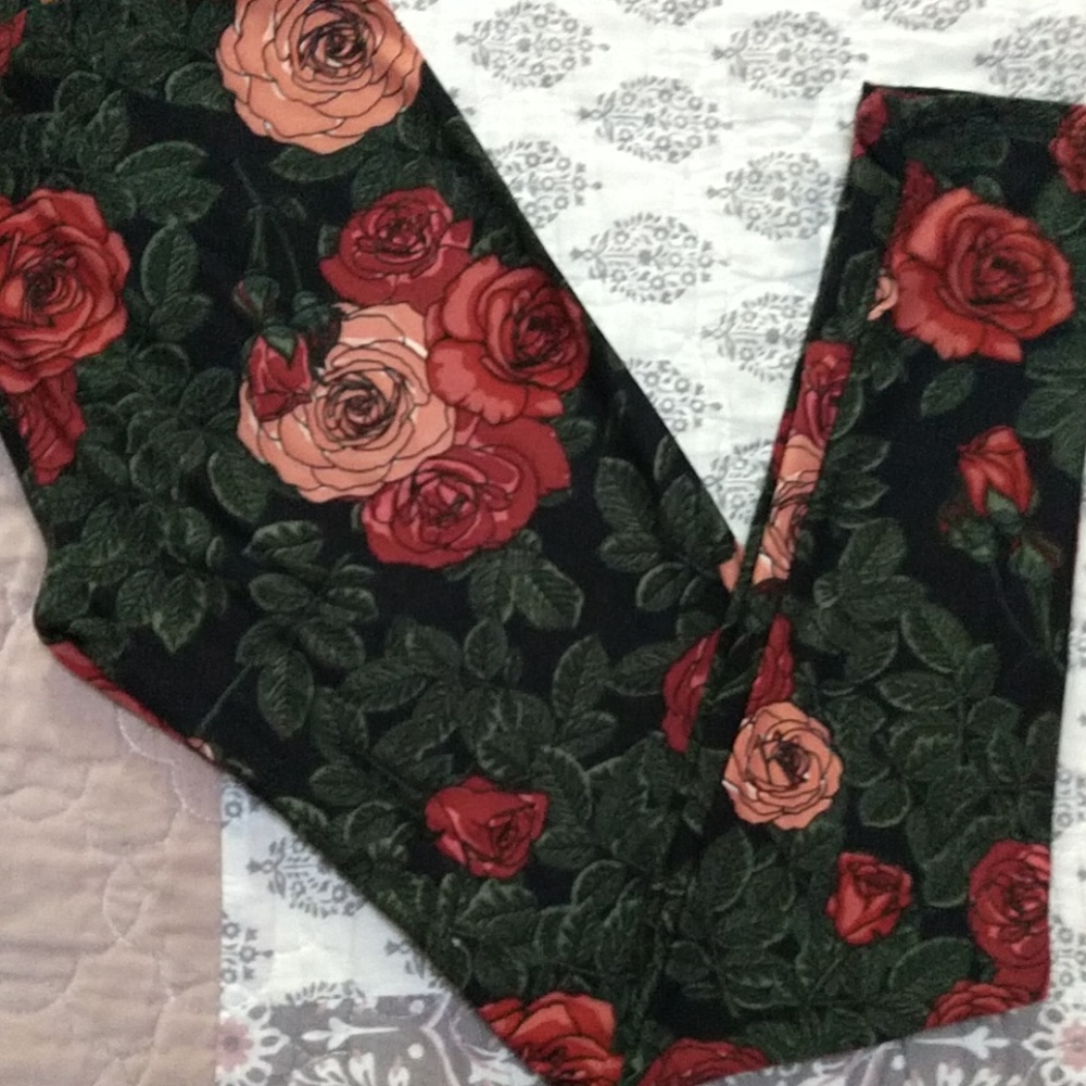Lularoe one size leggings